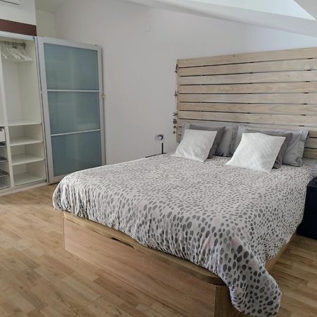 Precioso Duplex Con Terraza A 5 Minutos Playa Y 20 Minutos De Barcelona Daire Premiá de Mar Dış mekan fotoğraf